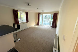 Living room- click for photo gallery